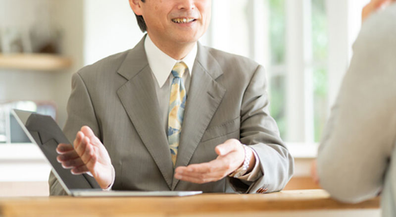 セールスマン