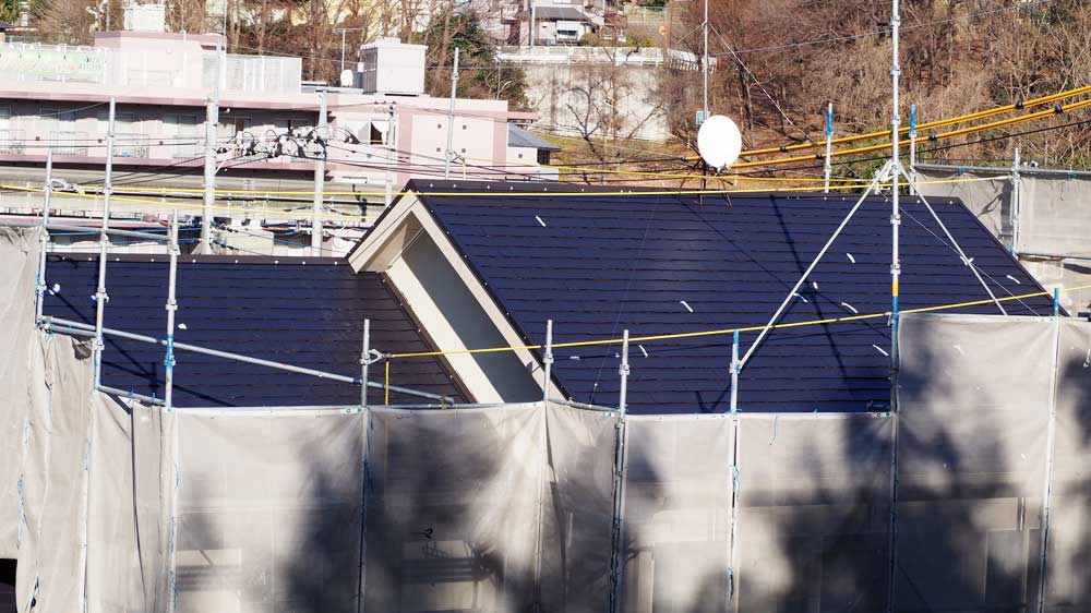 屋根の下塗り、補修後