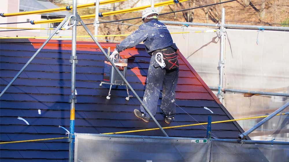 屋根の中塗り