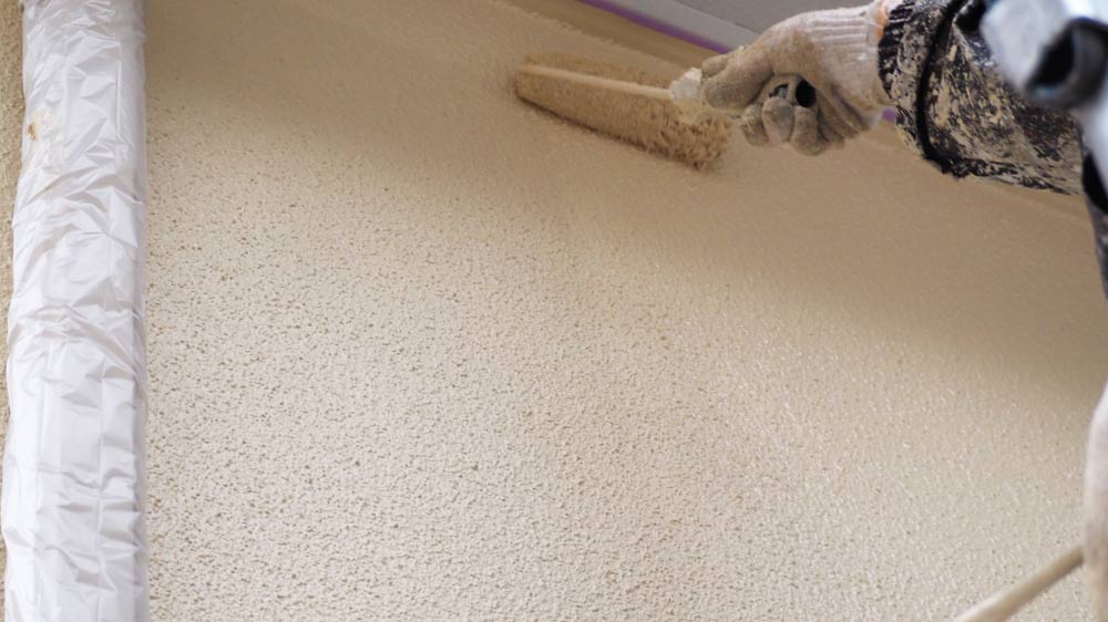 中塗りと上塗りの違い